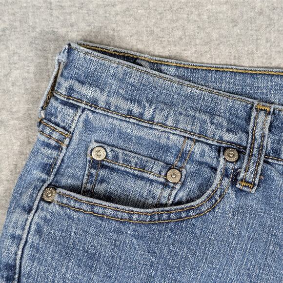 Levi’s 505 Straight Leg Jeans Womens 14 Mid Rise Short Curvy Medium Wash Y2K - Picture 2 of 13